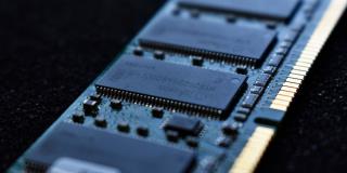Jak przetaktować pamięć RAM i przyspieszyć komputer?