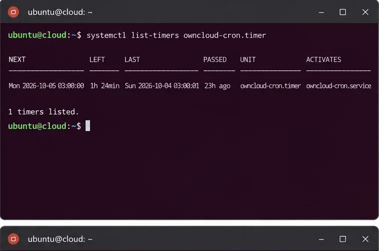 Terminal de Ubuntu que muestra systemctl list-timers para owncloud-cron.timer con las columnas NEXT, LAST, UNIT y ACTIVATES.