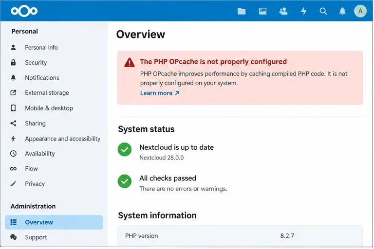 Vista general de la administración de Nextcloud que muestra una advertencia de configuración de PHP OPcache cerca de la parte superior de la página.