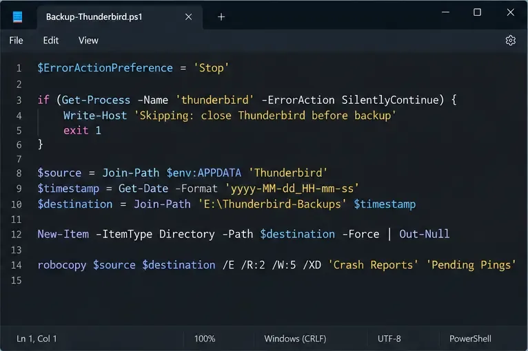 Ein PowerShell-Editor zeigt ein Skript an, das die Ausführung von Thunderbird überspringt und den Thunderbird-Ordner mit robocopy kopiert.