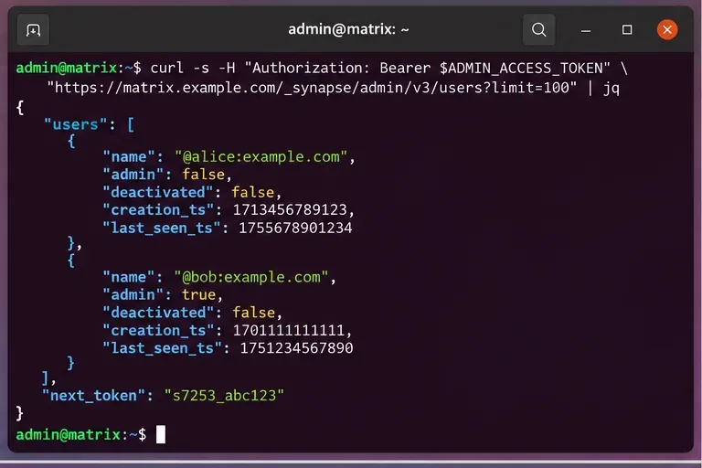 ターミナルで、v3 Admin API を使用した Matrix Synapse のローカルユーザーを一覧表示し、admin、deactivated、creation_ts、last_seen_ts、next_token などのフィールドを表示します。
