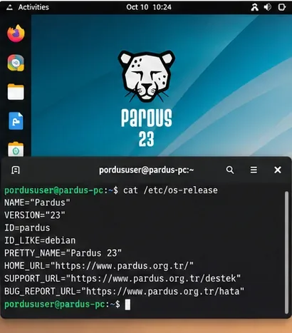 Desktop Pardus 23 con terminale che visualizza le informazioni sulla versione del sistema operativo dopo l'installazione.