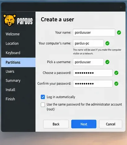 Pagina di creazione utente del programma di installazione Pardus con campi per nome computer, nome utente e password.