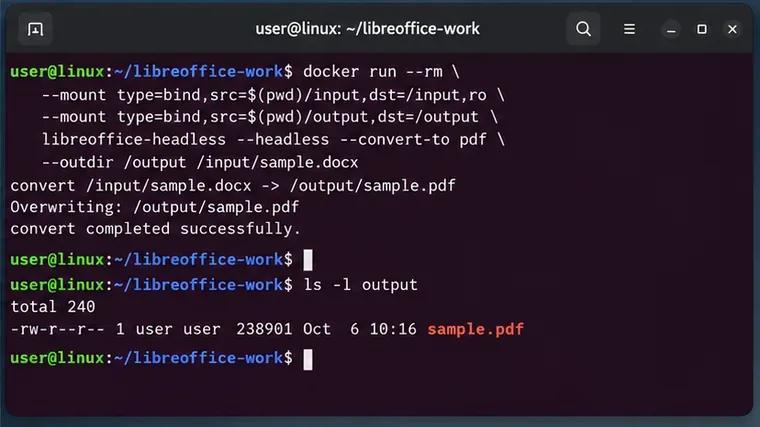 Terminale che mostra un comando Docker run che converte un file DOCX in PDF con LibreOffice headless