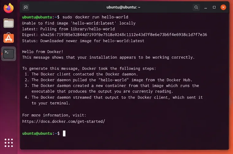 Ubuntu 터미널 화면에 Docker hello-world 컨테이너가 성공적으로 완료되었음을 보여줍니다.