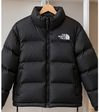Как постирать пуховую куртку North Face, не испортив её объём