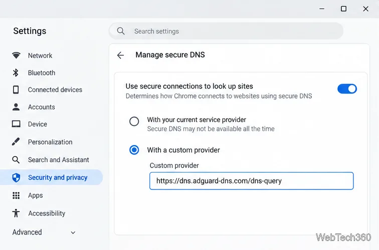 ChromeOSのセキュアDNS管理パネルで、AdGuardのパブリックDNS-over-HTTPSエンドポイントをカスタムプロバイダーとして入力する