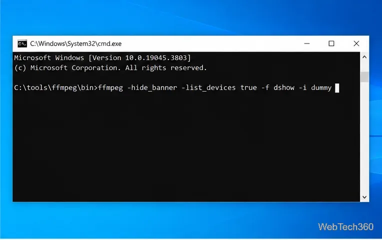 Командная строка в папке bin FFmpeg, отображающая команду DirectShow device-list.