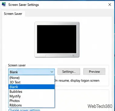 تفتح قائمة إعدادات شاشة التوقف في نظام التشغيل Windows 10 مع تمييز خيار "فارغ".