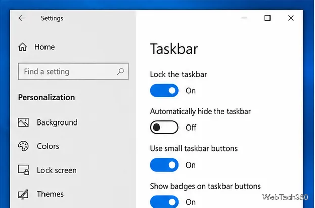 Windows 10 Personalization settings on the Taskbar page, with Use small taskbar buttons switched on.