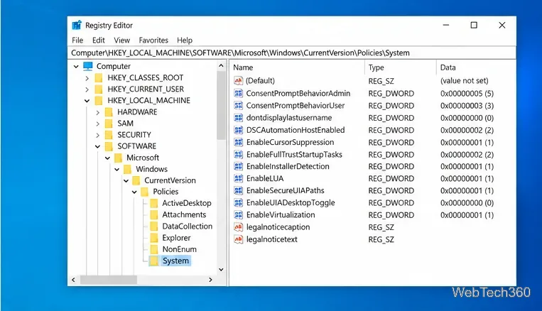 O Editor do Registro mostra a chave System no caminho do registro Windows Policies.