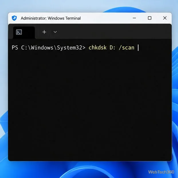 Windows Terminal mit Administratorrechten zeigt den Befehl chkdsk D: /scan an, jedoch ohne bisherige Scan-Ausgabe.