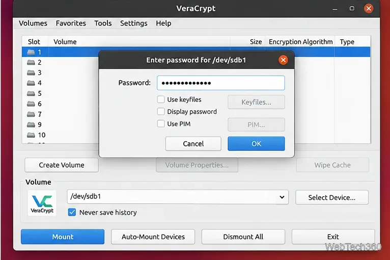 Linux上のVeraCryptメインウィンドウには、選択されたデバイスとマウント用のパスワード入力プロンプトが表示されている。