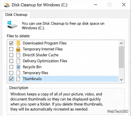 Диалоговое окно «Очистка диска» для Windows (C:) с выбранными миниатюрами.