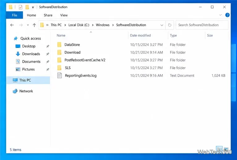Windows 10のエクスプローラーでSoftwareDistributionフォルダーを開きます。