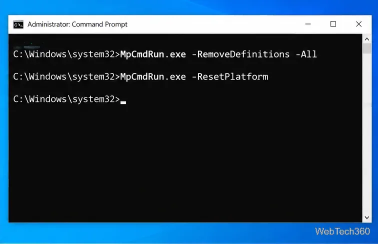 พร้อมท์คำสั่งของผู้ดูแลระบบที่กำลังเรียกใช้คำสั่งรีเซ็ตแพลตฟอร์ม Microsoft Defender MpCmdRun