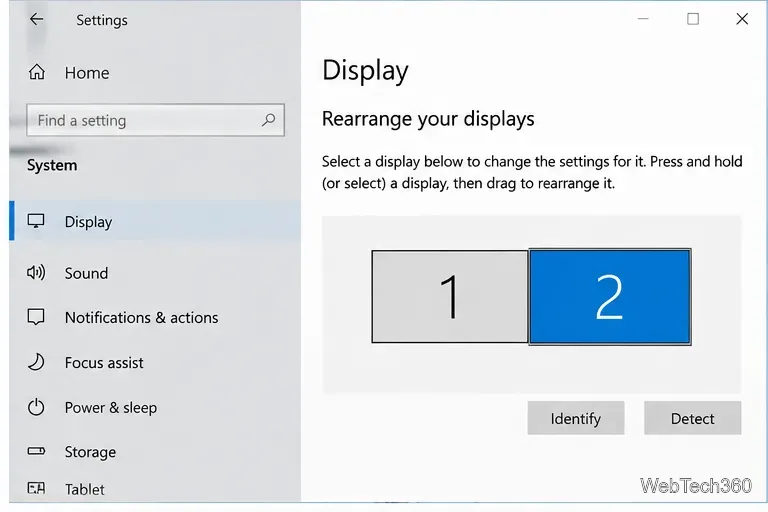 Windows 10 Display settings with monitor 2 selected before changing its individual scale.