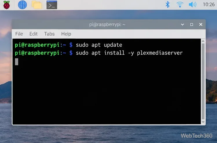 Raspberry Pi OS上でplexmediaserverのインストールコマンドが表示されているターミナル画面。