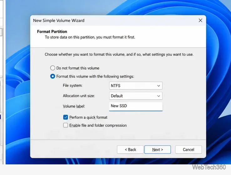 El nuevo asistente de creación de volúmenes de Windows formatea una nueva unidad SSD como NTFS.